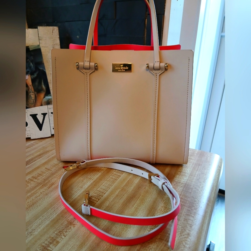 Kate Spade White/Coral Tote/Crossbody